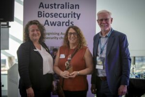 Sarah Corcoran (Plant Health Australia), Tracie Heinrich (Ella Matta Pastoral), and Malcolm Letts (Animal Health Australia). Photo: DAFF.
